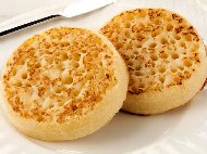    (crumpets)